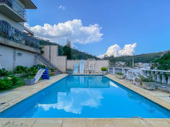 Casa com 3 Quartos à Venda, 146 m² em Vale Do Paraíso - Teresópolis