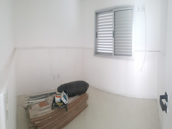Imagem Imóvel com 3 Quartos à Venda, 50 m² em Vila Carmosina - São Paulo