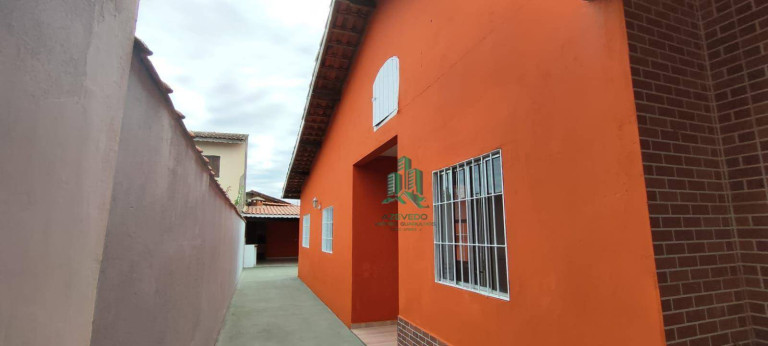 Imagem Casa com 2 Quartos à Venda, 106 m² em Balneário Itaguaí - Mongaguá