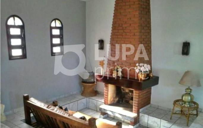Imagem Casa com 4 Quartos à Venda, 440 m² em Vila Santista - Atibaia Imagem Casa com 4 Quartos à Venda, 440 m² em Vila Santista - Atibaia
