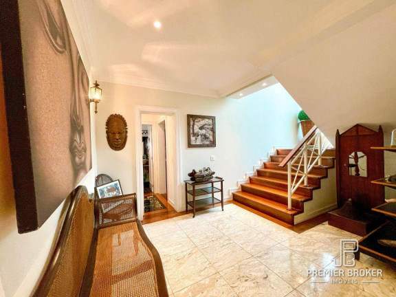 Imagem Casa com 4 Quartos à Venda ou Locação, 530 m² em Várzea - Teresópolis