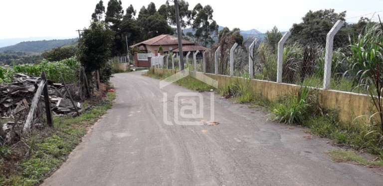 Imagem Imóvel com 3 Quartos à Venda, 20.000 m² em Serra Do Selado (rural) - Poços De Caldas