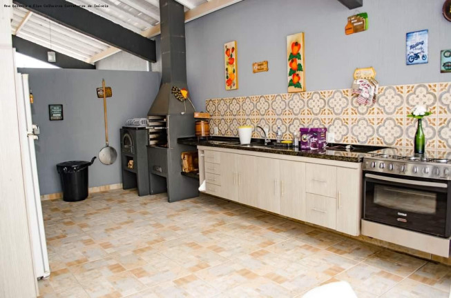 Imagem Casa com 3 Quartos à Venda, 271 m² em Piracangaguá - Taubaté