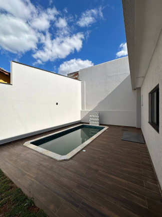 Imagem Casa com 3 Quartos à Venda, 169 m² em Residencial Recanto Do Bosque - Goiânia Imagem Casa com 3 Quartos à Venda, 169 m² em Residencial Recanto Do Bosque - Goiânia