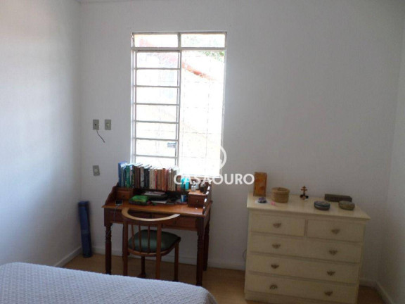 Imagem Casa com 4 Quartos à Venda, 300 m² em Serra - Belo Horizonte Imagem Casa com 4 Quartos à Venda, 300 m² em Serra - Belo Horizonte