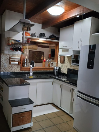 Imagem Casa com 3 Quartos à Venda, 120 m² em Pinguirito - Garopaba