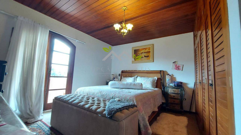 Imagem Casa com 3 Quartos à Venda, 305 m² em Recanto Dubieux - Campos Do Jordão Imagem Casa com 3 Quartos à Venda, 305 m² em Recanto Dubieux - Campos Do Jordão