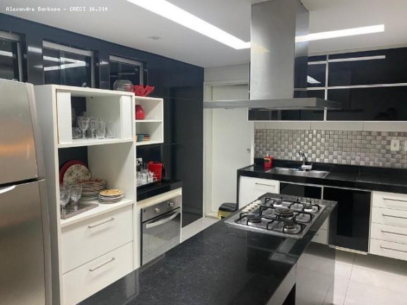 Imagem Apartamento com 3 Quartos à Venda, 220 m² em Boa Viagem - Recife