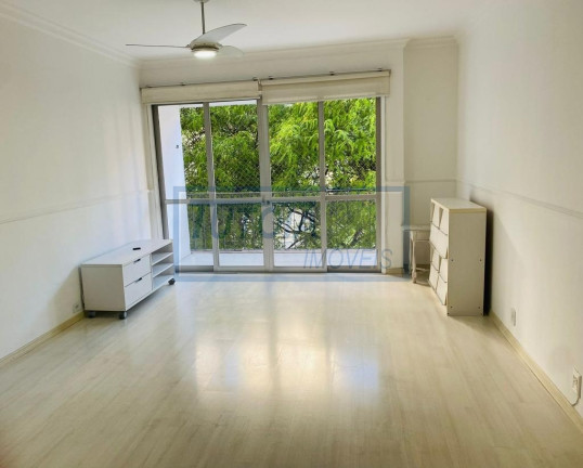 Apartamento com 3 Quartos para Alugar, 120 m² em Paraíso - São Paulo