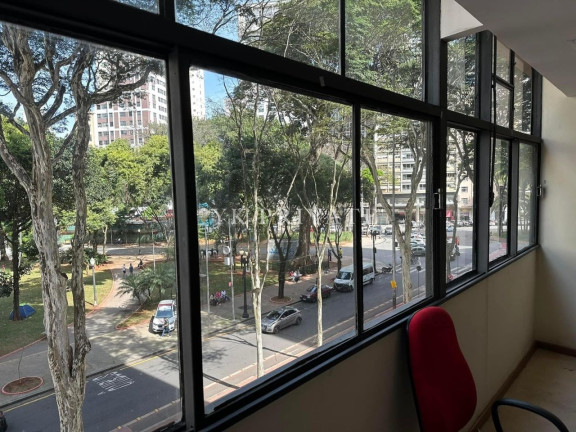 Imagem Sala Comercial à Venda, 600 m² em República - São Paulo Imagem Sala Comercial à Venda, 600 m² em República - São Paulo