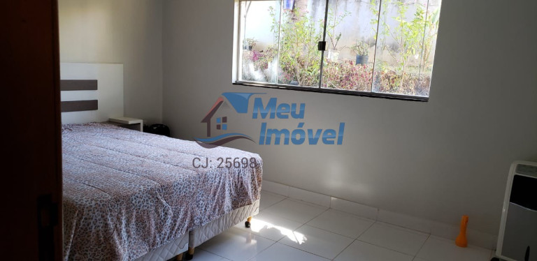 Imagem Casa com 4 Quartos à Venda, 350 m² em Setor Habitacional Jardim Botânico - Brasília
