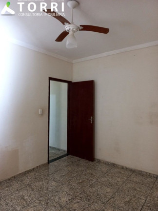 Imagem Casa com 2 Quartos à Venda, 135 m² em Lopes De Oliveira - Sorocaba Imagem Casa com 2 Quartos à Venda, 135 m² em Lopes De Oliveira - Sorocaba