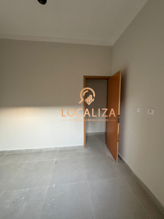 Imagem Casa com 3 Quartos à Venda, 110 m² em Jardim Das Indústrias - São José Dos Campos Imagem Casa com 3 Quartos à Venda, 110 m² em Jardim Das Indústrias - São José Dos Campos