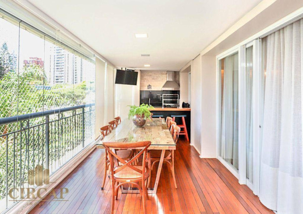 Imagem Apartamento com 3 Quartos à Venda, 226 m² em Vila Nova Conceição - São Paulo Imagem Apartamento com 3 Quartos à Venda, 226 m² em Vila Nova Conceição - São Paulo