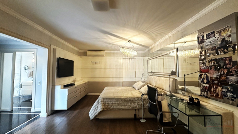 Imagem Apartamento com 3 Quartos à Venda,  em Centro - Florianópolis