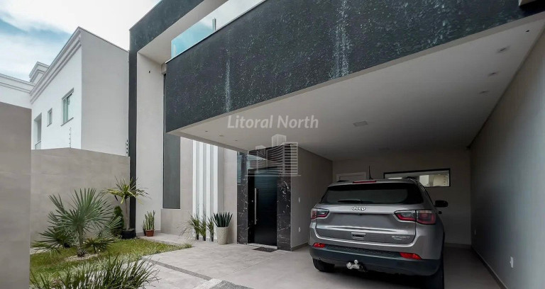 Imagem Casa com 3 Quartos à Venda, 270 m² em São João - Itajaí Imagem Casa com 3 Quartos à Venda, 270 m² em São João - Itajaí