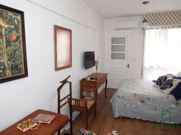 Imagem Apartamento com 1 Quarto à Venda, 32 m² em Centro Histórico - Porto Alegre Imagem Apartamento com 1 Quarto à Venda, 32 m² em Centro Histórico - Porto Alegre