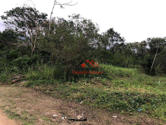 Terreno à Venda, 372 m² em Massaguaçu - Caraguatatuba