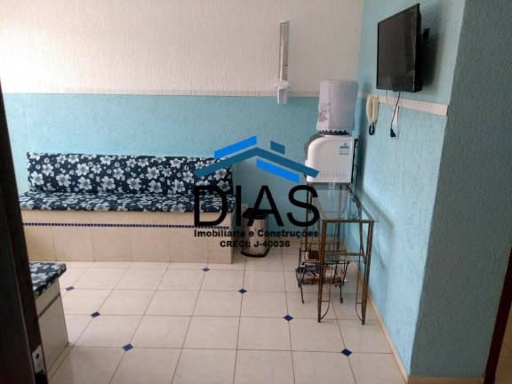 Imagem Casa com 3 Quartos à Venda, 210 m² em Centro - Araraquara Imagem Casa com 3 Quartos à Venda, 210 m² em Centro - Araraquara