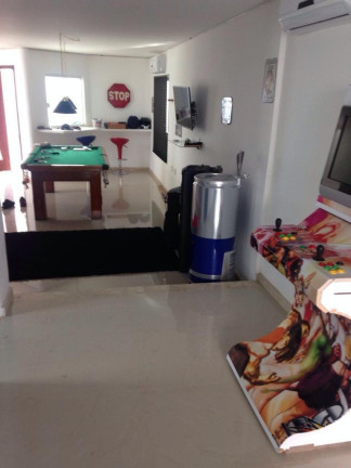 Imagem Casa com 5 Quartos à Venda, 380 m² em Itapuã - Salvador Imagem Casa com 5 Quartos à Venda, 380 m² em Itapuã - Salvador