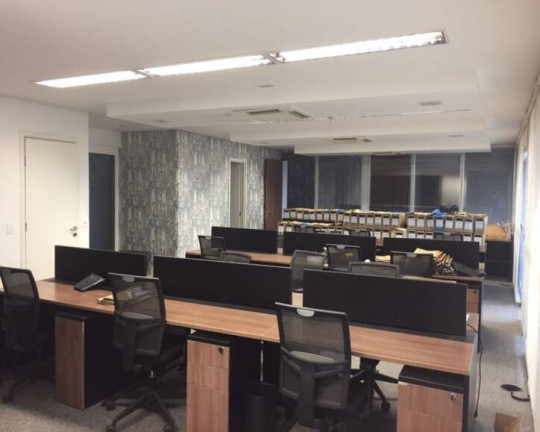 Sala Comercial à Venda, 160 m² em Alphaville - Barueri