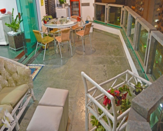 Imagem Apartamento com 3 Quartos à Venda, 200 m² em Pitangueiras - Guarujá