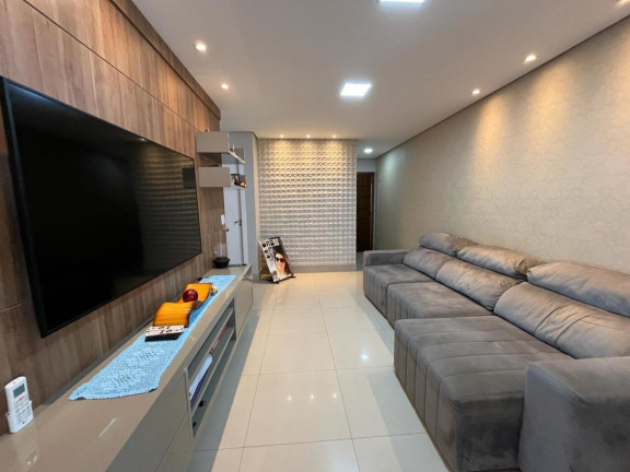 Imagem Casa com 3 Quartos à Venda, 167 m² em Jardim Imperial - Cuiabá