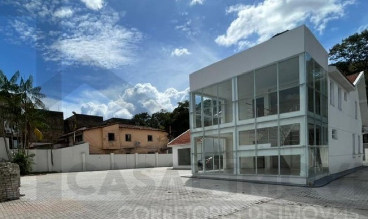 Imóvel Comercial para Alugar, 400 m² em Marco - Belém