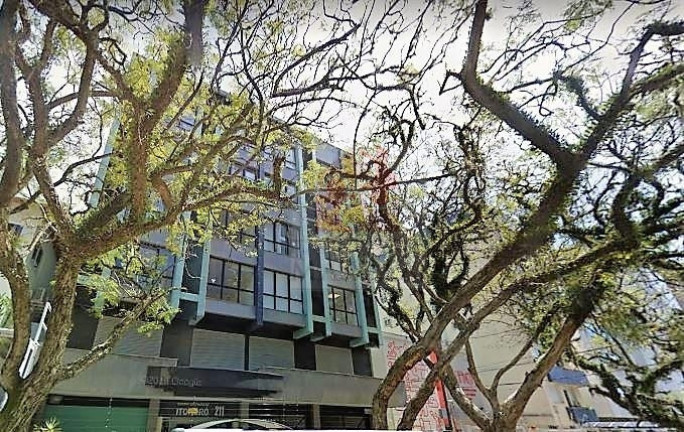 Sala Comercial à Venda, 33 m² em Menino Deus - Porto Alegre