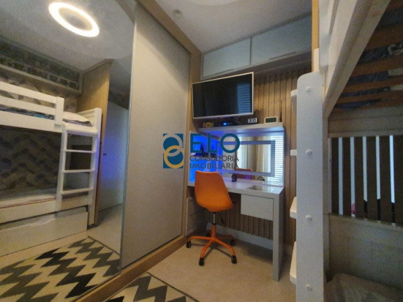 Imagem Apartamento com 2 Quartos à Venda, 106 m² em Gonzaga - Santos
