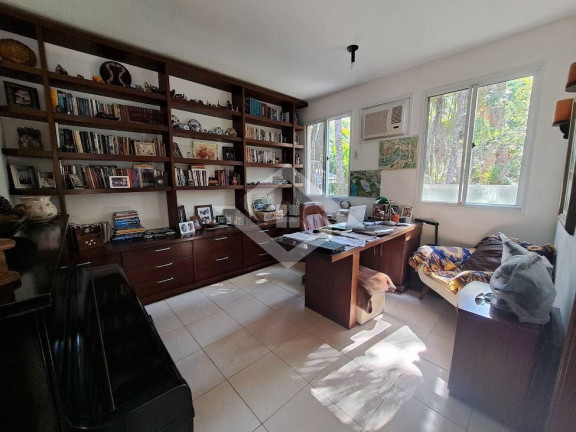 Imagem Casa com 4 Quartos à Venda, 300 m² em Vargem Grande - Rio De Janeiro