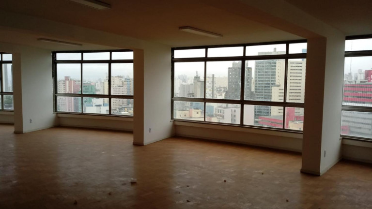 Sala Comercial à Venda, 166 m² em Sé - São Paulo