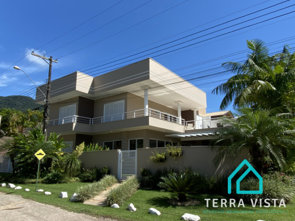 Casa com 4 Quartos à Venda, 400 m² em Lagoinha - Ubatuba
