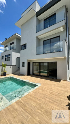 Imagem Casa de Condomínio com 3 Quartos à Venda, 250 m² em Fazenda Rodeio - Mogi Das Cruzes Imagem Casa de Condomínio com 3 Quartos à Venda, 250 m² em Fazenda Rodeio - Mogi Das Cruzes