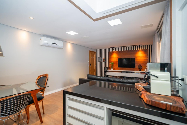 Imagem Apartamento com 1 Quarto à Venda, 78 m² em Alto Da Glória - Curitiba Imagem Apartamento com 1 Quarto à Venda, 78 m² em Alto Da Glória - Curitiba