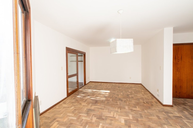 Imagem Apartamento com 3 Quartos à Venda, 122 m² em Jardim Lindóia - Porto Alegre