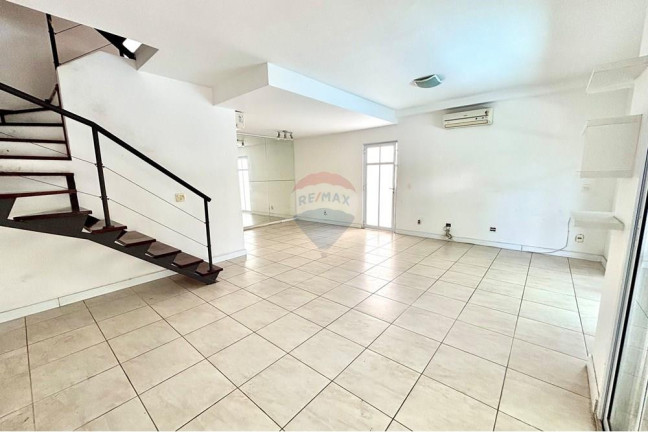 Imagem Casa de Condomínio com 4 Quartos à Venda, 213 m² em Recreio - Rio De Janeiro Imagem Casa de Condomínio com 4 Quartos à Venda, 213 m² em Recreio - Rio De Janeiro