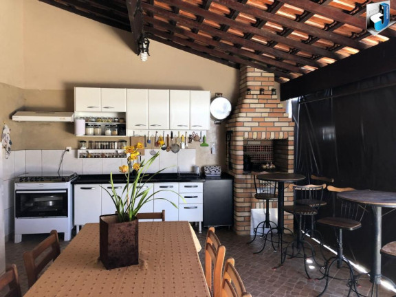 Imagem Casa com 3 Quartos à Venda, 181 m² em Jardim Saba - Tatuí