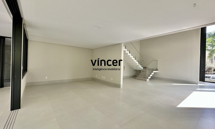 Imagem Casa com 5 Quartos à Venda, 470 m² em Residencial Alphaville Flamboyant - Goiânia
