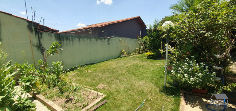 Imagem Casa com 4 Quartos à Venda,  em Fernão Dias - Esmeraldas