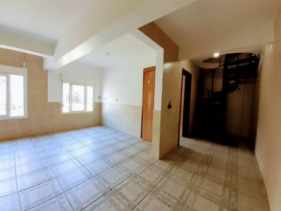 Imagem Casa com 3 Quartos à Venda, 245 m² em Jardim Sabará - Porto Alegre Imagem Casa com 3 Quartos à Venda, 245 m² em Jardim Sabará - Porto Alegre