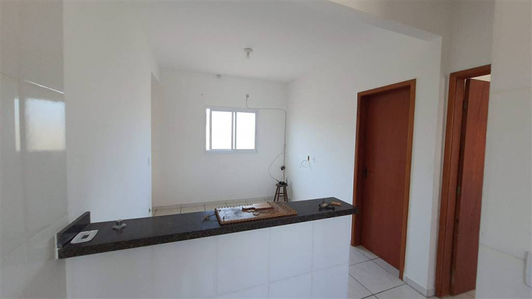 Imagem Casa de Condomínio com 2 Quartos à Venda, 50 m² em Anhanguera - Praia Grande Imagem Casa de Condomínio com 2 Quartos à Venda, 50 m² em Anhanguera - Praia Grande
