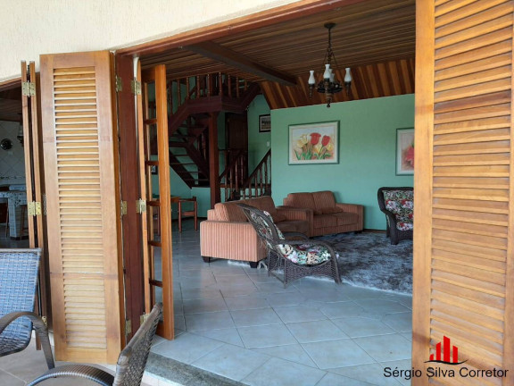 Imagem Chácara com 4 Quartos à Venda, 250 m² em Piracuama - Pindamonhangaba Imagem Chácara com 4 Quartos à Venda, 250 m² em Piracuama - Pindamonhangaba