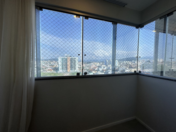Imagem Apartamento com 3 Quartos à Venda, 71 m² em Areias - São José
