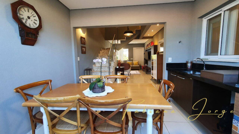 Imagem Casa de Condomínio com 3 Quartos à Venda, 145 m² em Chácaras Silvania - Valinhos