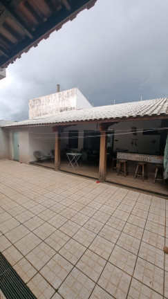 Sobrado com 3 Quartos à Venda, 330 m² em Jardim Flórida - Franca