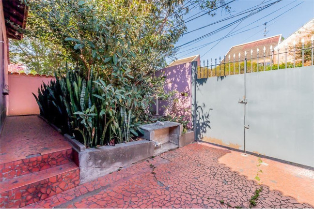 Imagem Casa com 4 Quartos à Venda, 265 m² em Vila Pirajussara - São Paulo