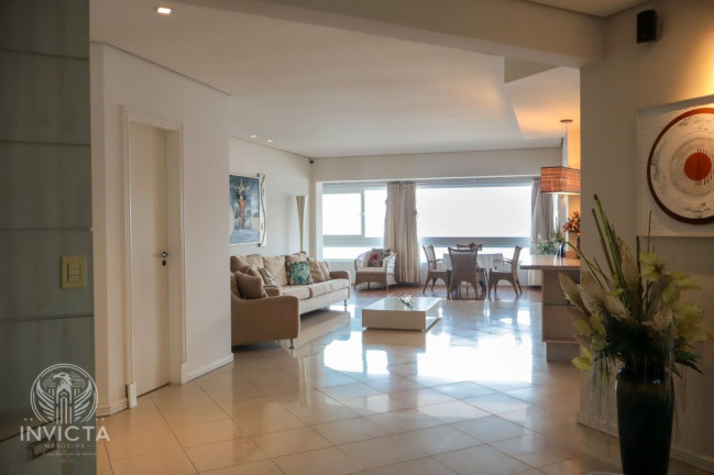 Imagem Apartamento com 4 Quartos à Venda, 215 m² em Barra Sul - Balneário Camboriú