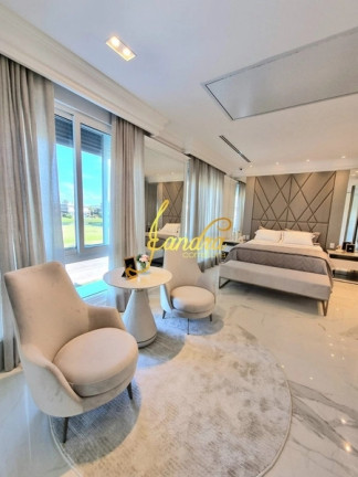 Imagem Casa de Condomínio com 4 Quartos à Venda, 932 m² em Centro - Xangri-la