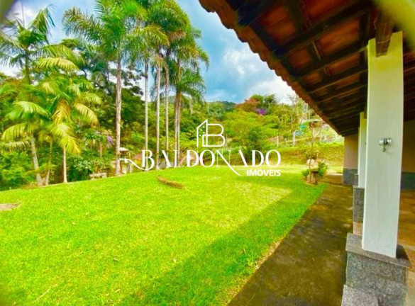 Imagem Imóvel com 4 Quartos à Venda, 18.000 m² em Centro - Extrema Imagem Imóvel com 4 Quartos à Venda, 18.000 m² em Centro - Extrema
